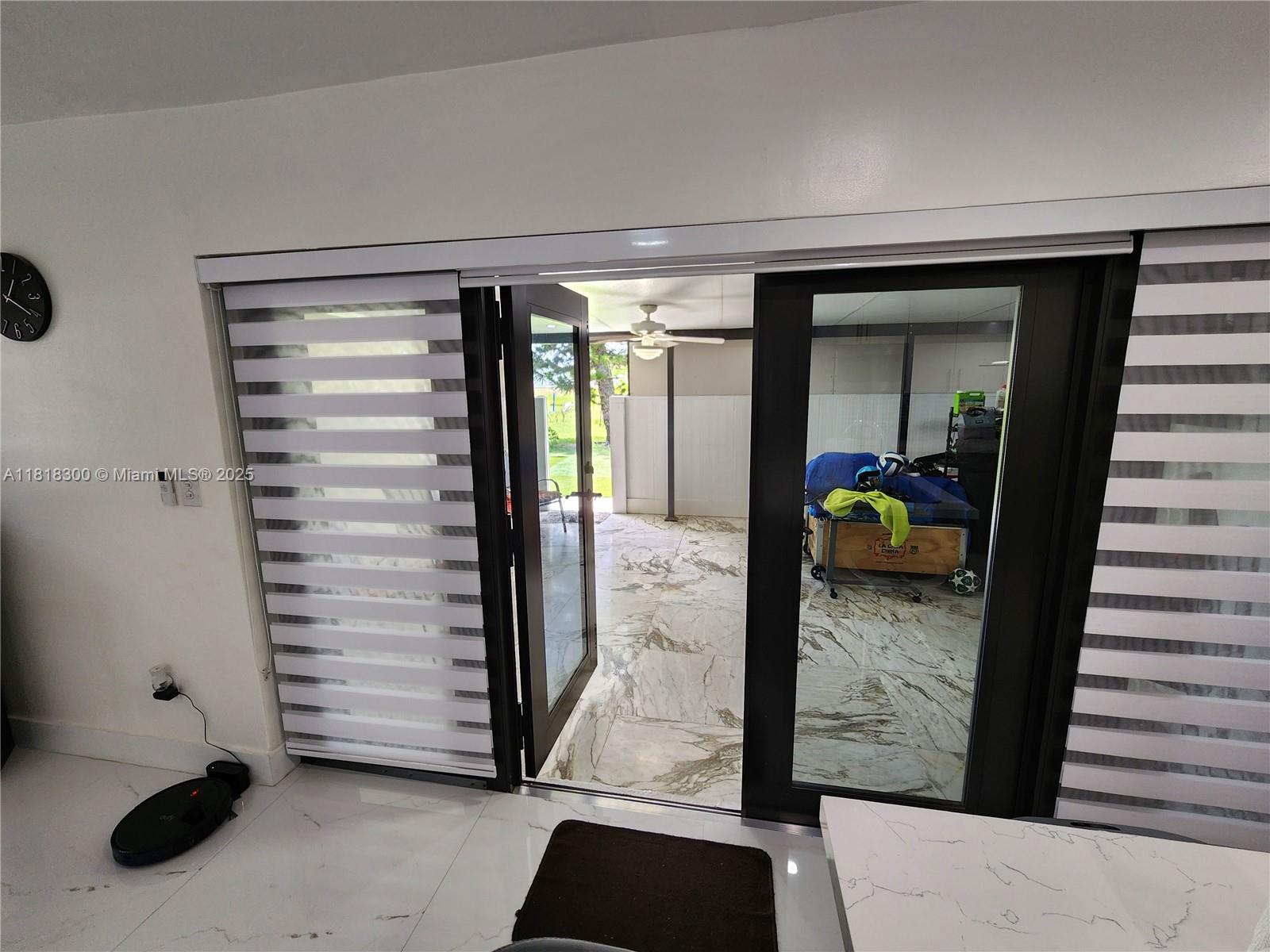 DEVON-AIRE VILLAS SEC 7 - Residential