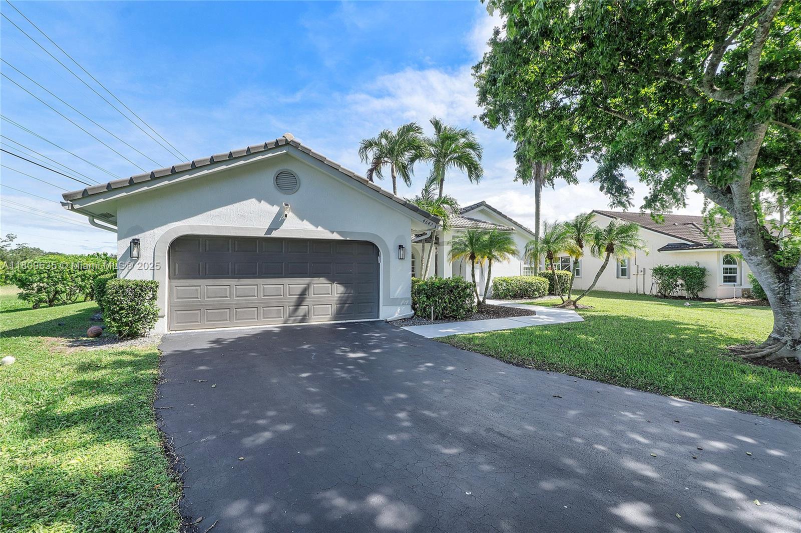 4647 Nw 98th Ln, Coral Springs, Broward County, Florida - 5 Bedrooms  
3 Bathrooms - 
