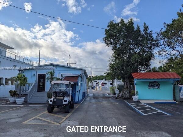 CALUSA CAMPGROUND - Land