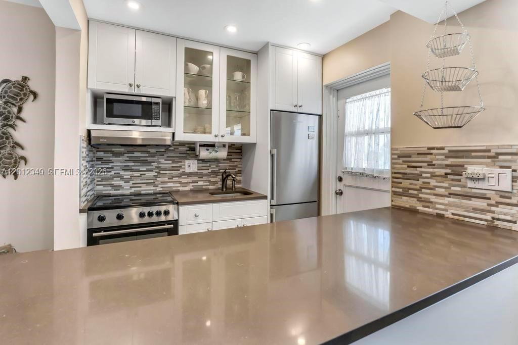 ANDORIC APTS CO-OP - Residential