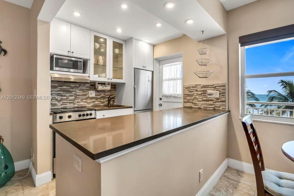 ANDORIC APTS CO-OP - Residential