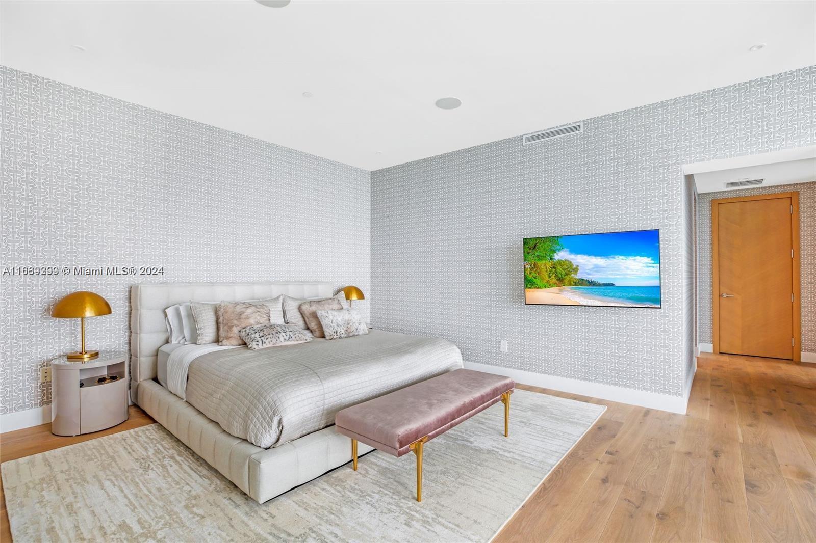 JADE SIGNATURE CONDO - Residential