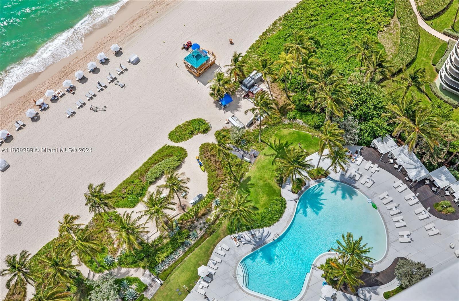 JADE SIGNATURE CONDO - Residential