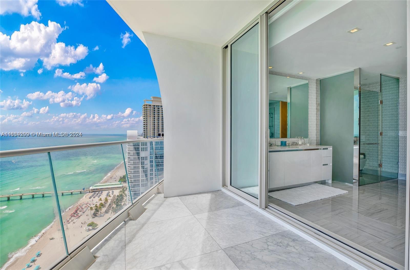 JADE SIGNATURE CONDO - Residential