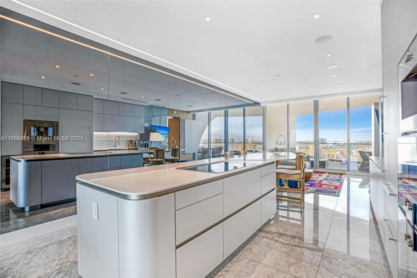 JADE SIGNATURE CONDO - Residential