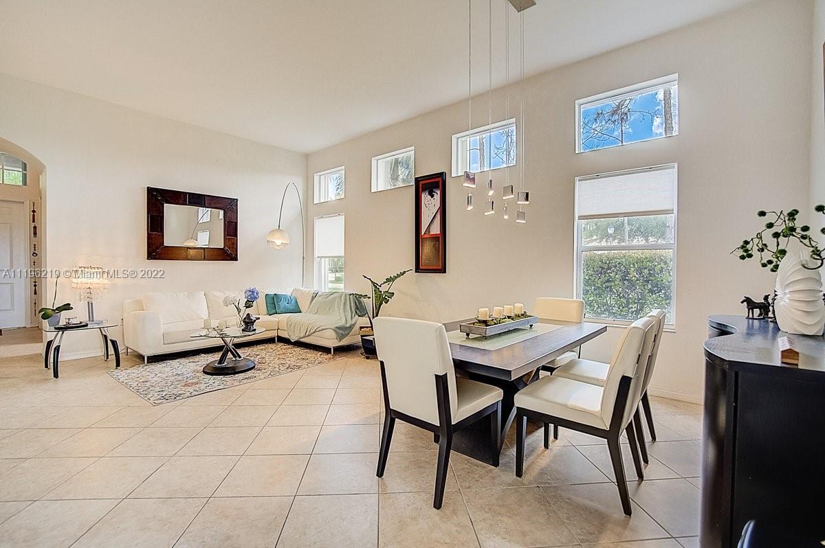 RESERVE AT HUNTINGTON 174 - Residential