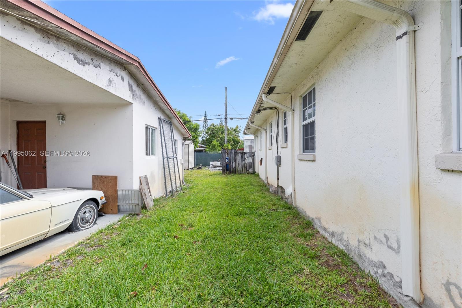 BEVERLY PARK - Residential