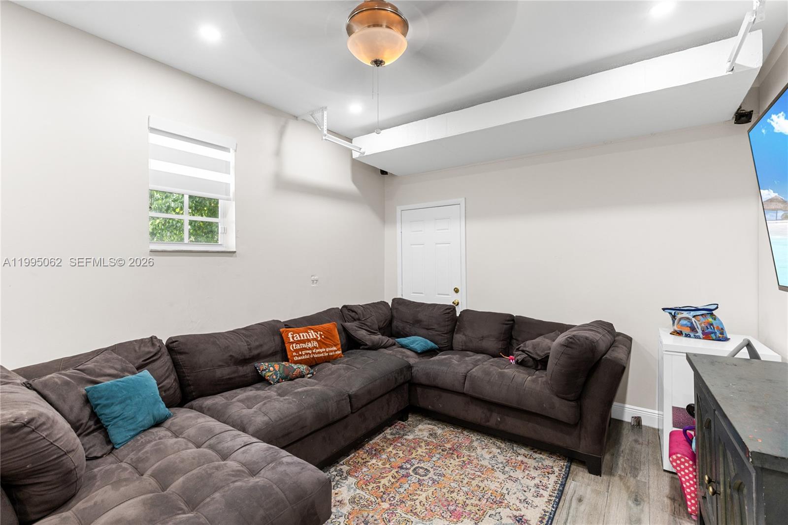 BEVERLY PARK - Residential