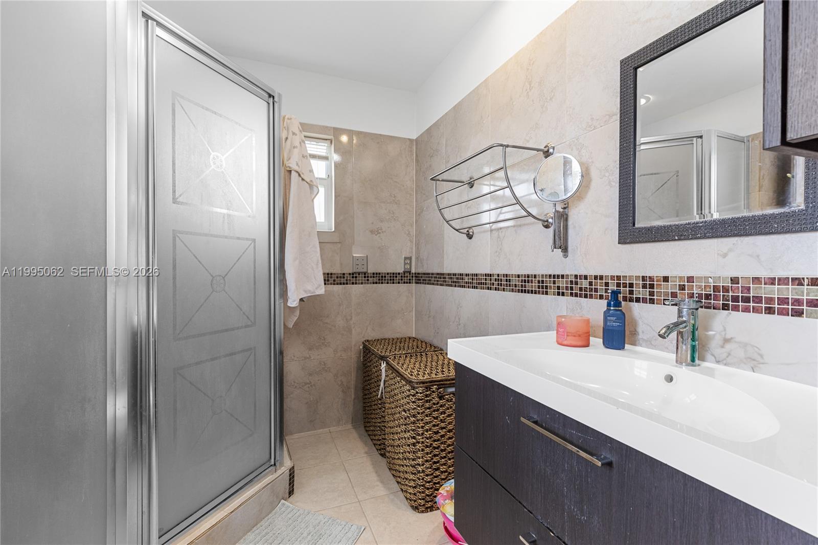 BEVERLY PARK - Residential