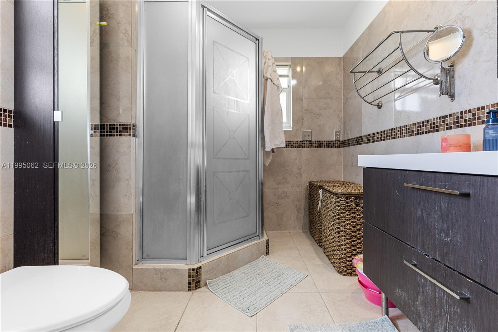 BEVERLY PARK - Residential