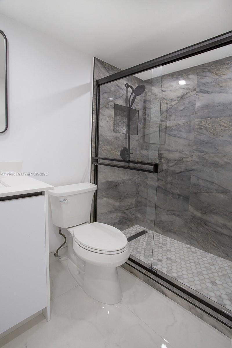 KINGSLEY AT CENTURY VILLA - Residential