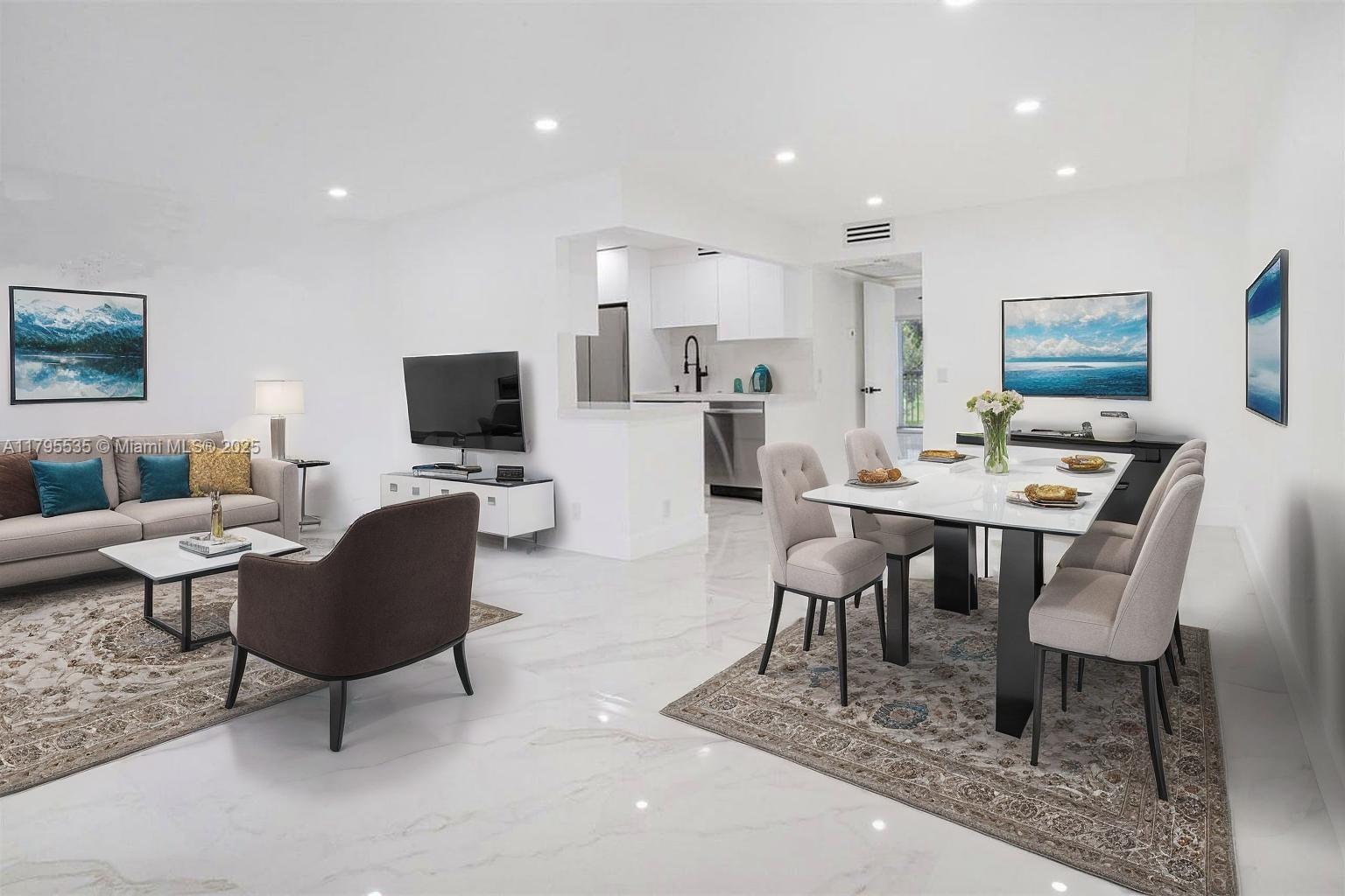 KINGSLEY AT CENTURY VILLA - Residential