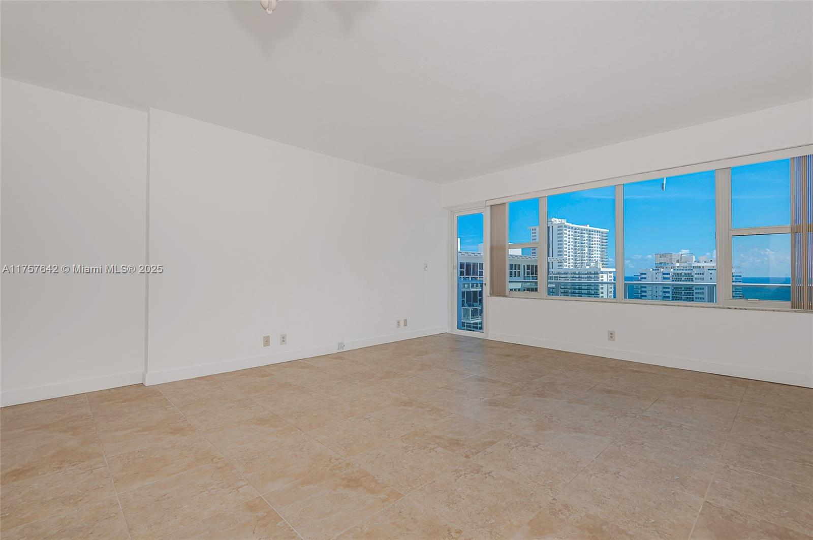 3333 NE 34th St 1714