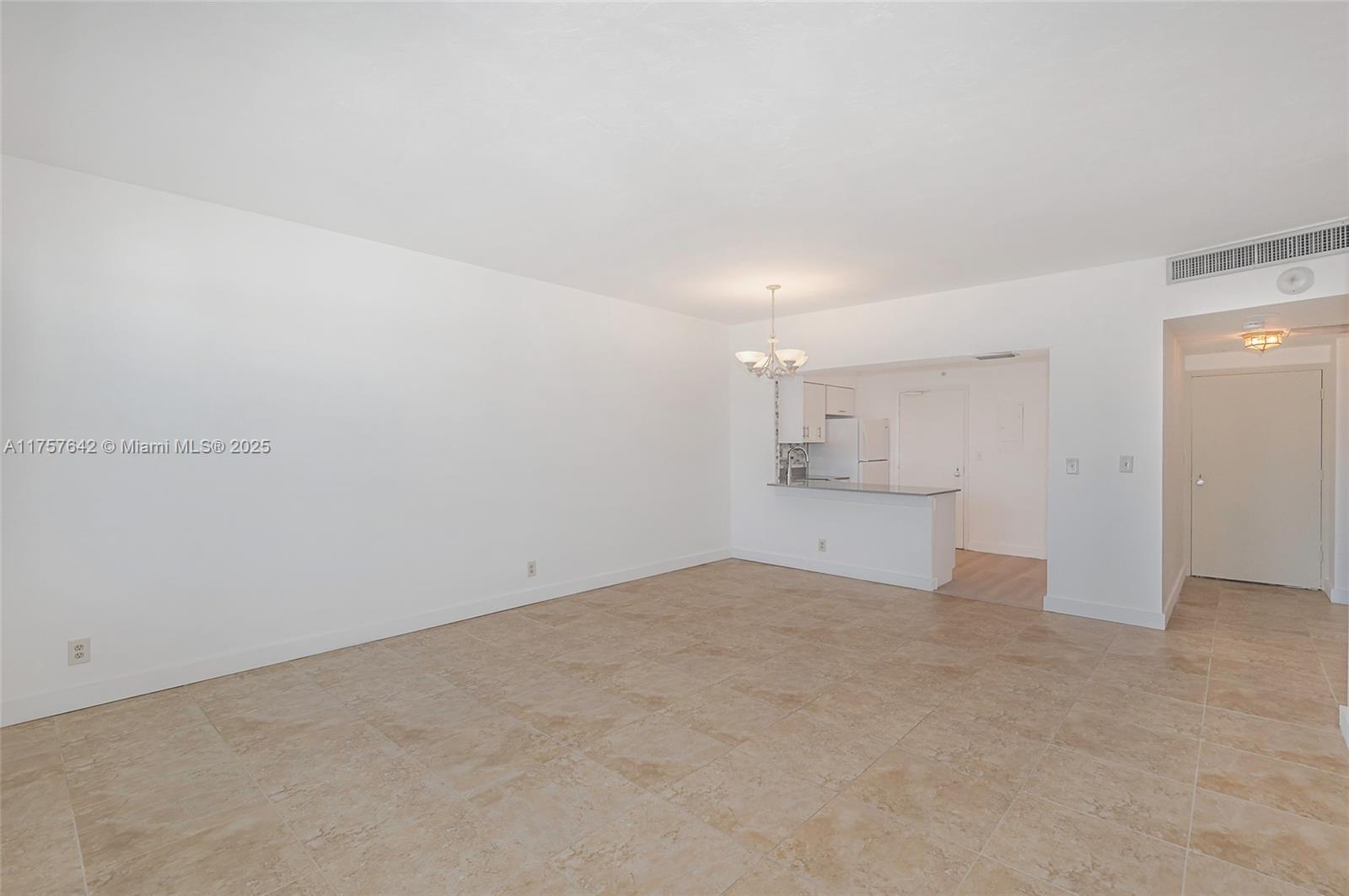 CORAL RIDGE TOWERS SOUTH - Residential