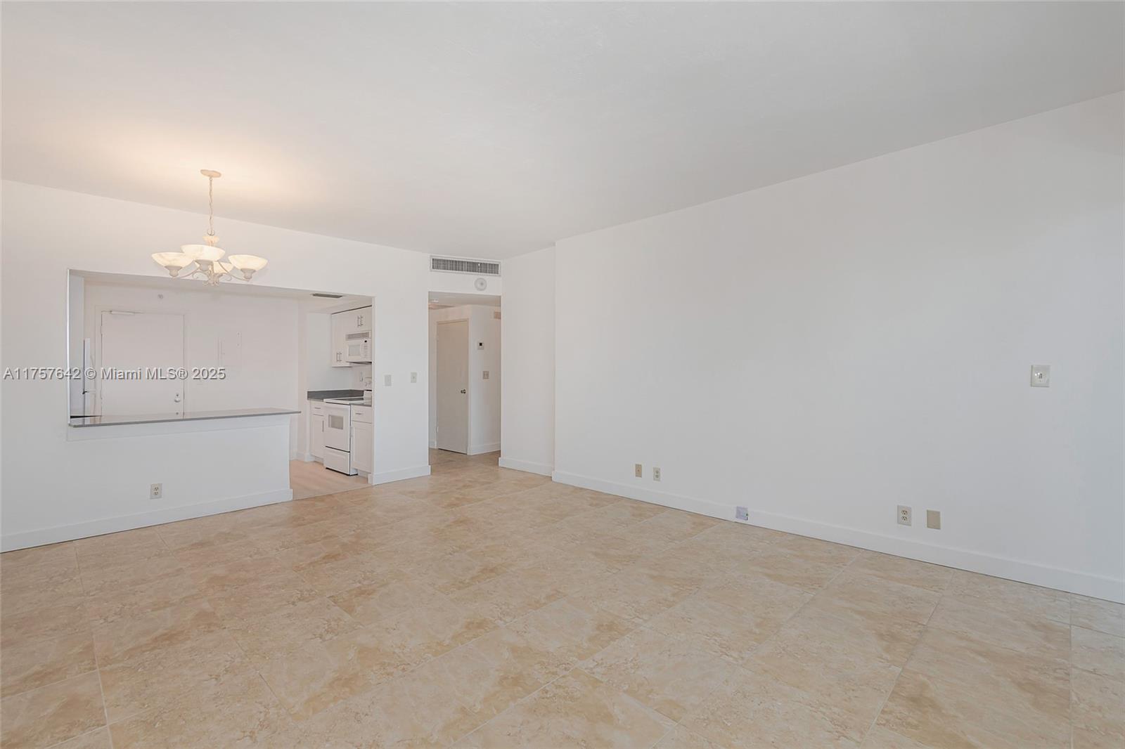 CORAL RIDGE TOWERS SOUTH - Residential