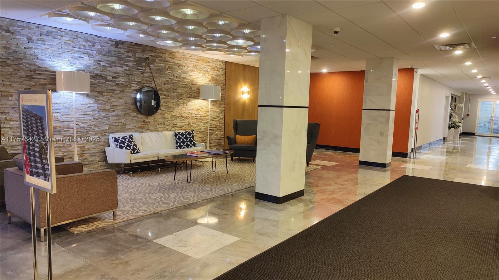 CORAL RIDGE TOWERS SOUTH - Residential