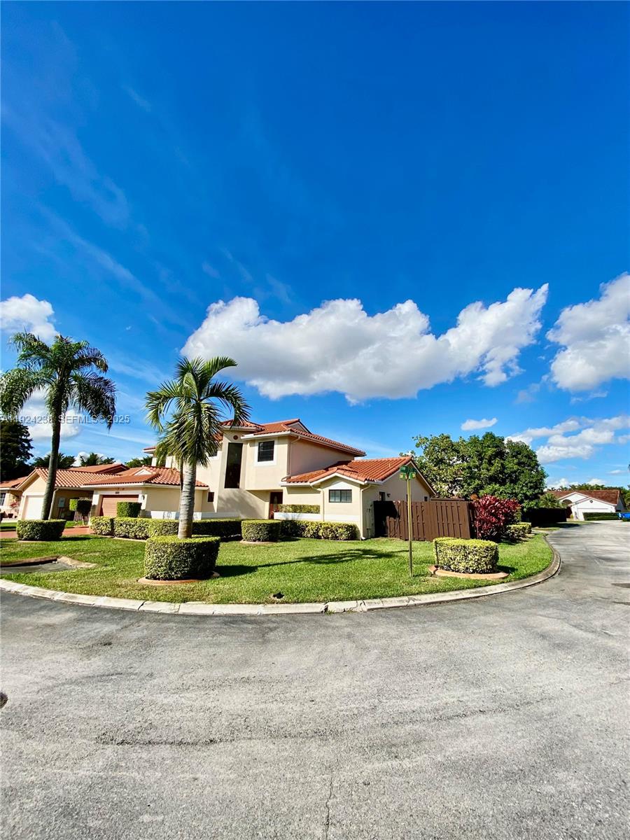 THE MANSIONS 1ST ADDN - Residential