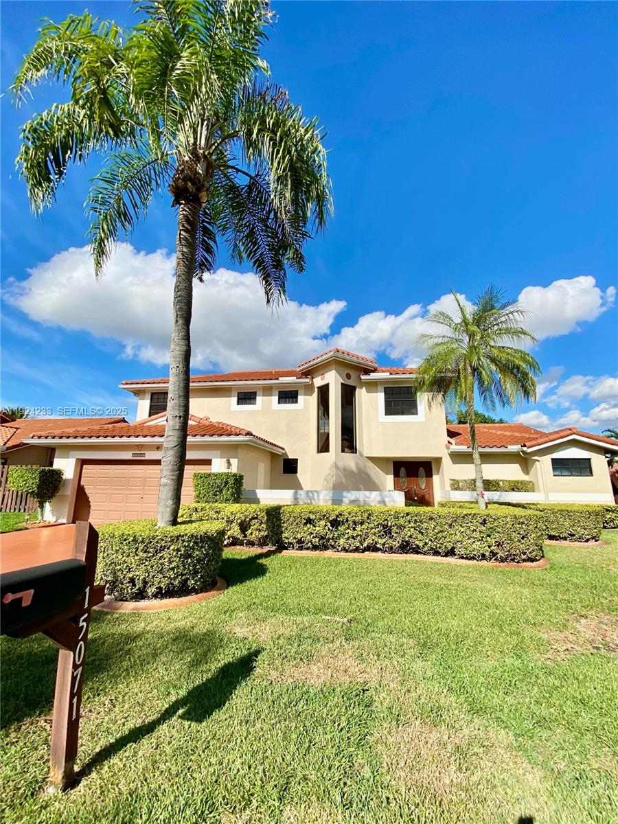 THE MANSIONS 1ST ADDN - Residential