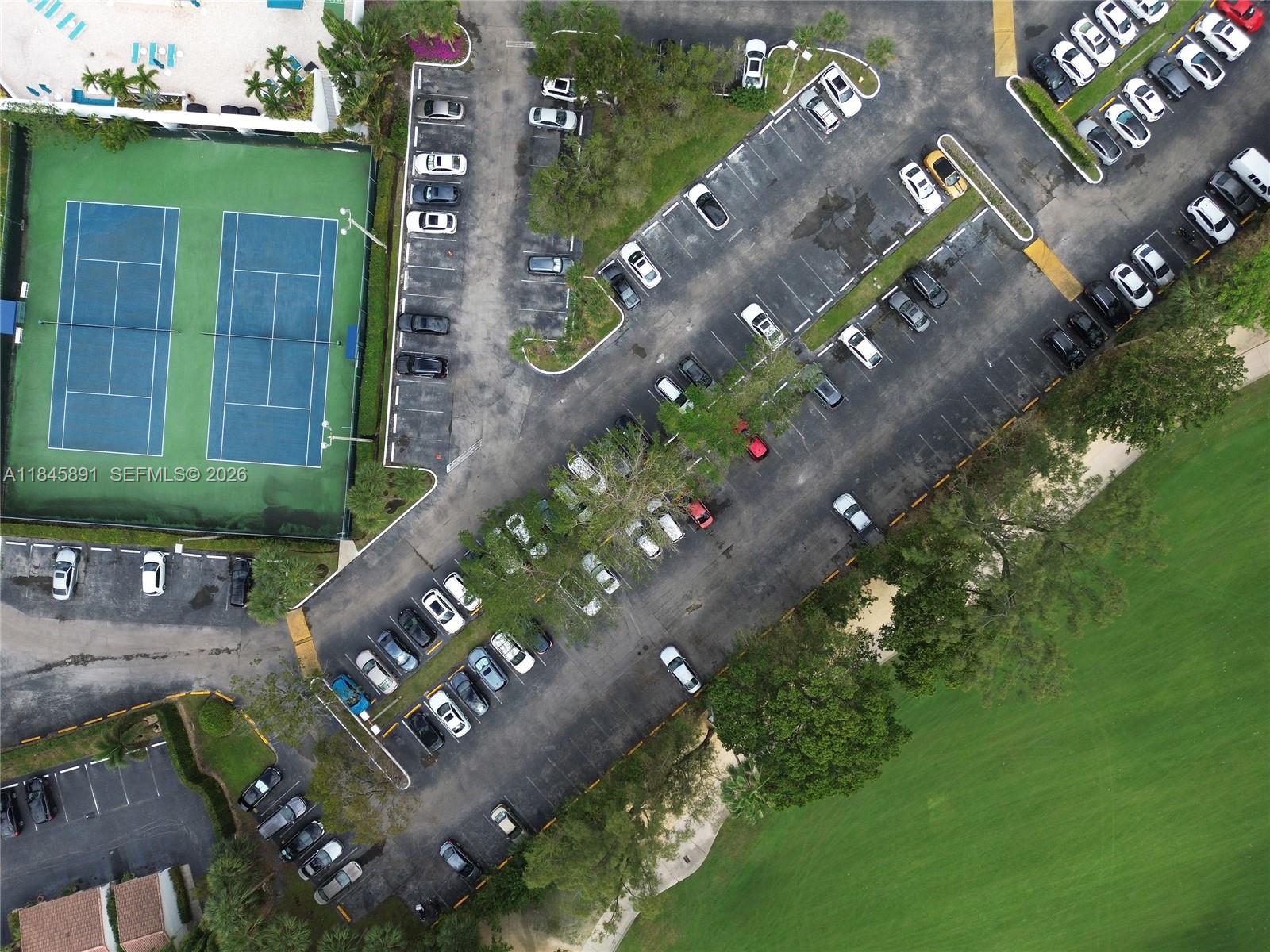 DELVISTA TOWERS CONDO TOW - Residential