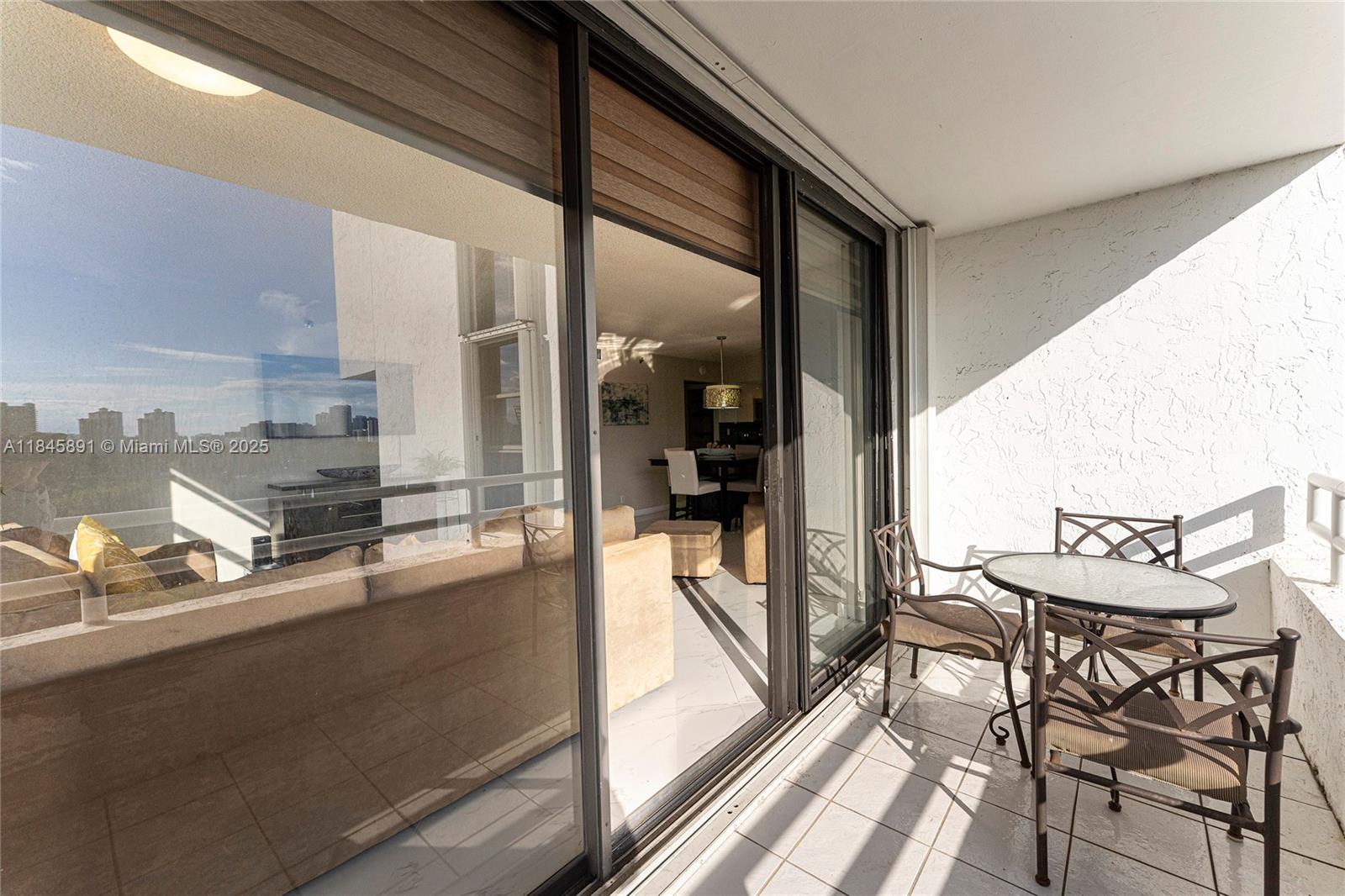 DELVISTA TOWERS CONDO TOW - Residential