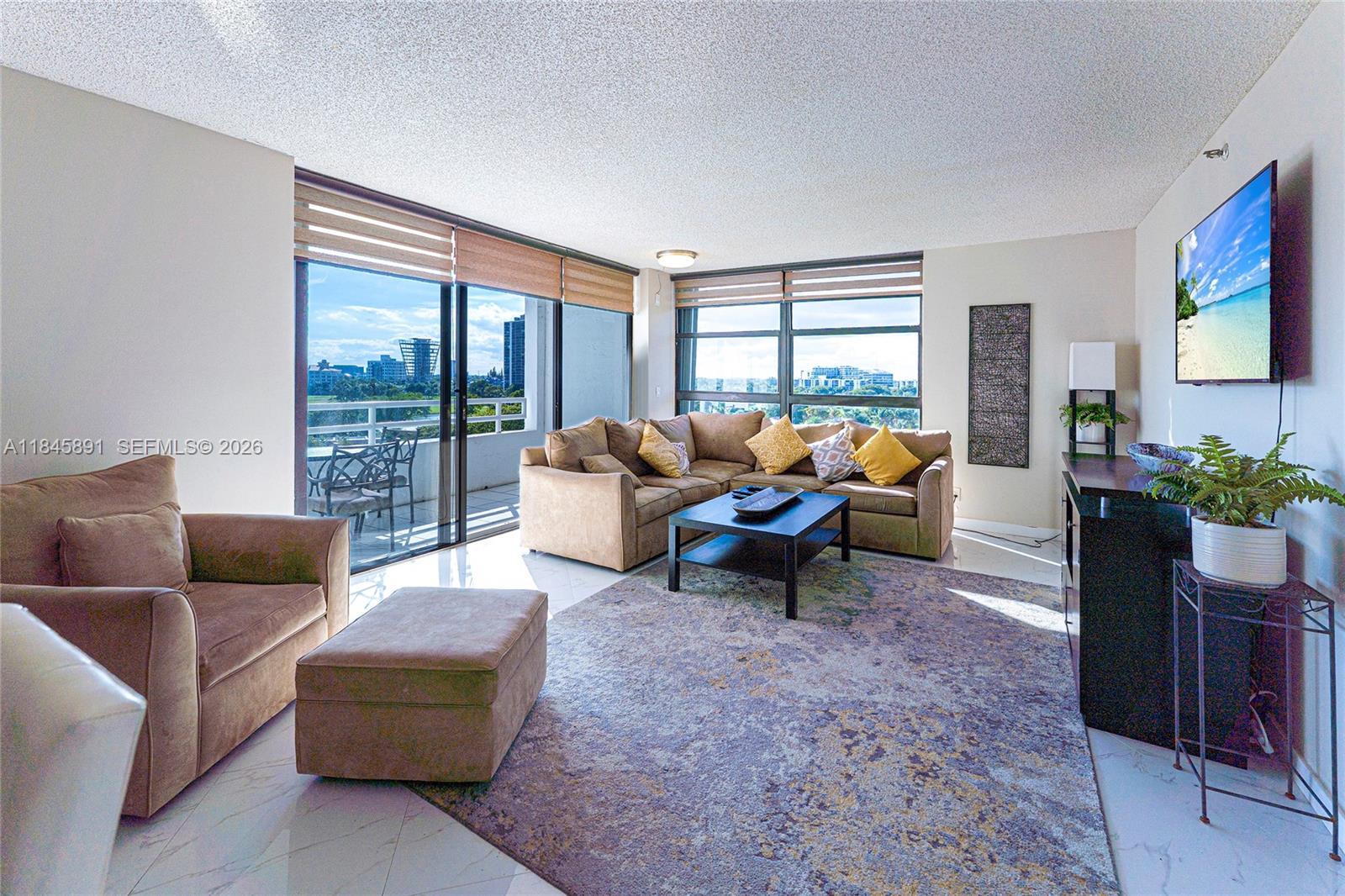 DELVISTA TOWERS CONDO TOW - Residential