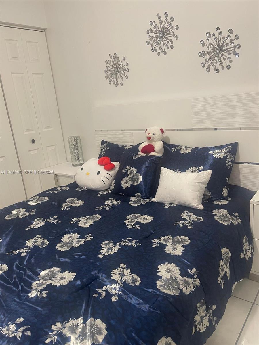 KEYS-GATE NO 1 - Residential