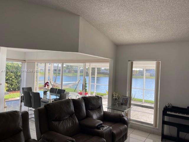 KEYS-GATE NO 1 - Residential