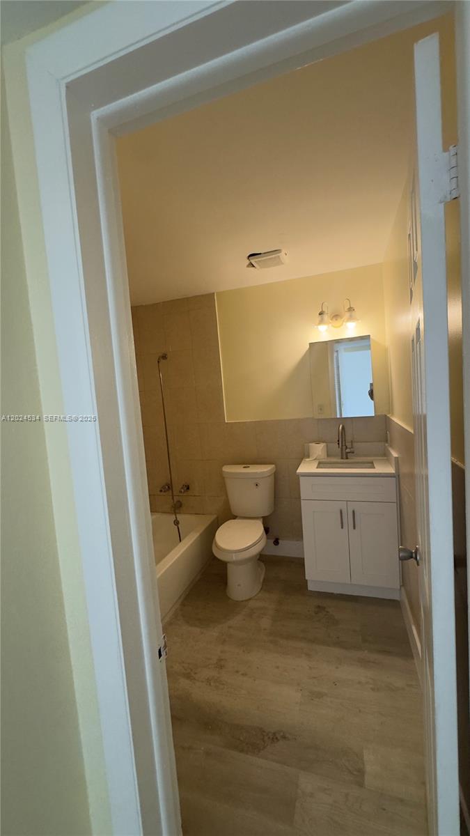MARBELLA CONDO - Residential