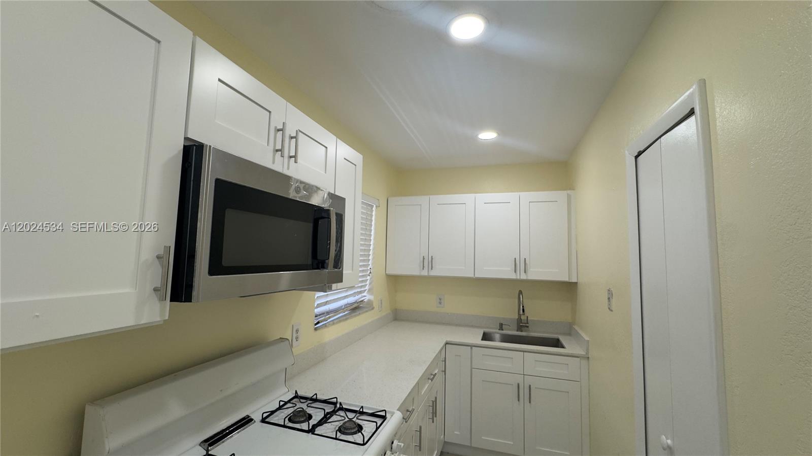 MARBELLA CONDO - Residential
