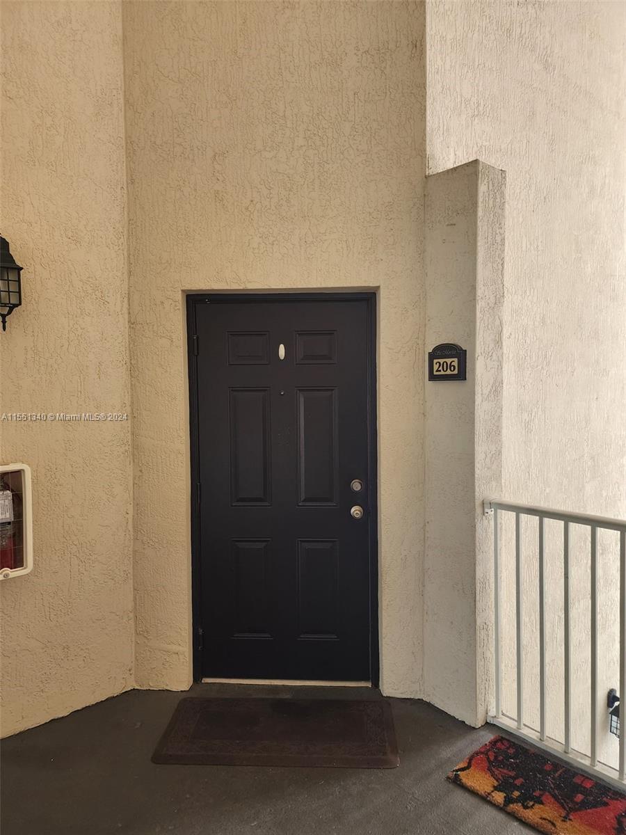 Property for Sale at 11601 Nw 89th St St 206, Doral, Miami-Dade County, Florida - Bedrooms: 3 
Bathrooms: 3  - $470,000