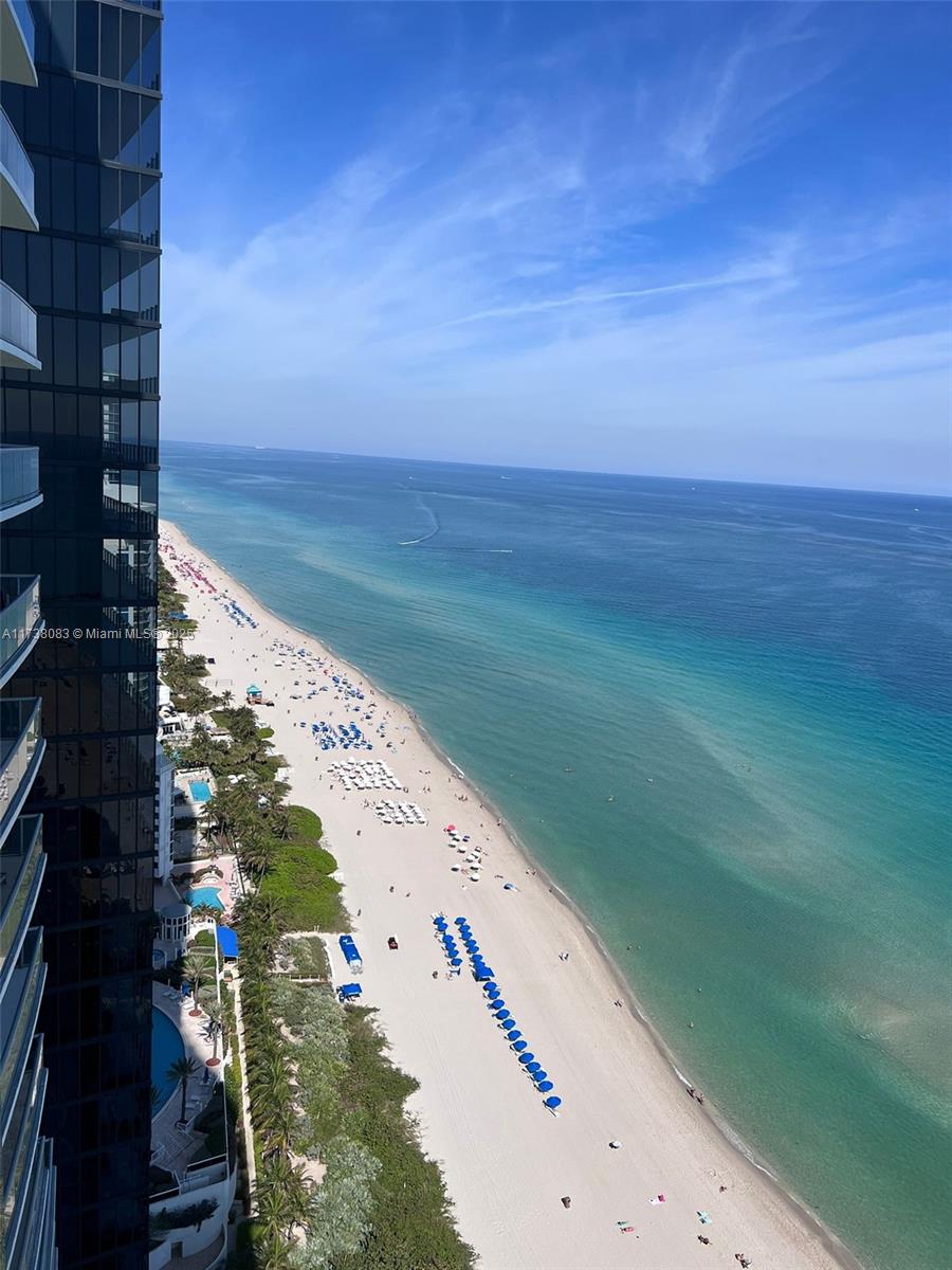 JADE OCEAN CONDO - Residential