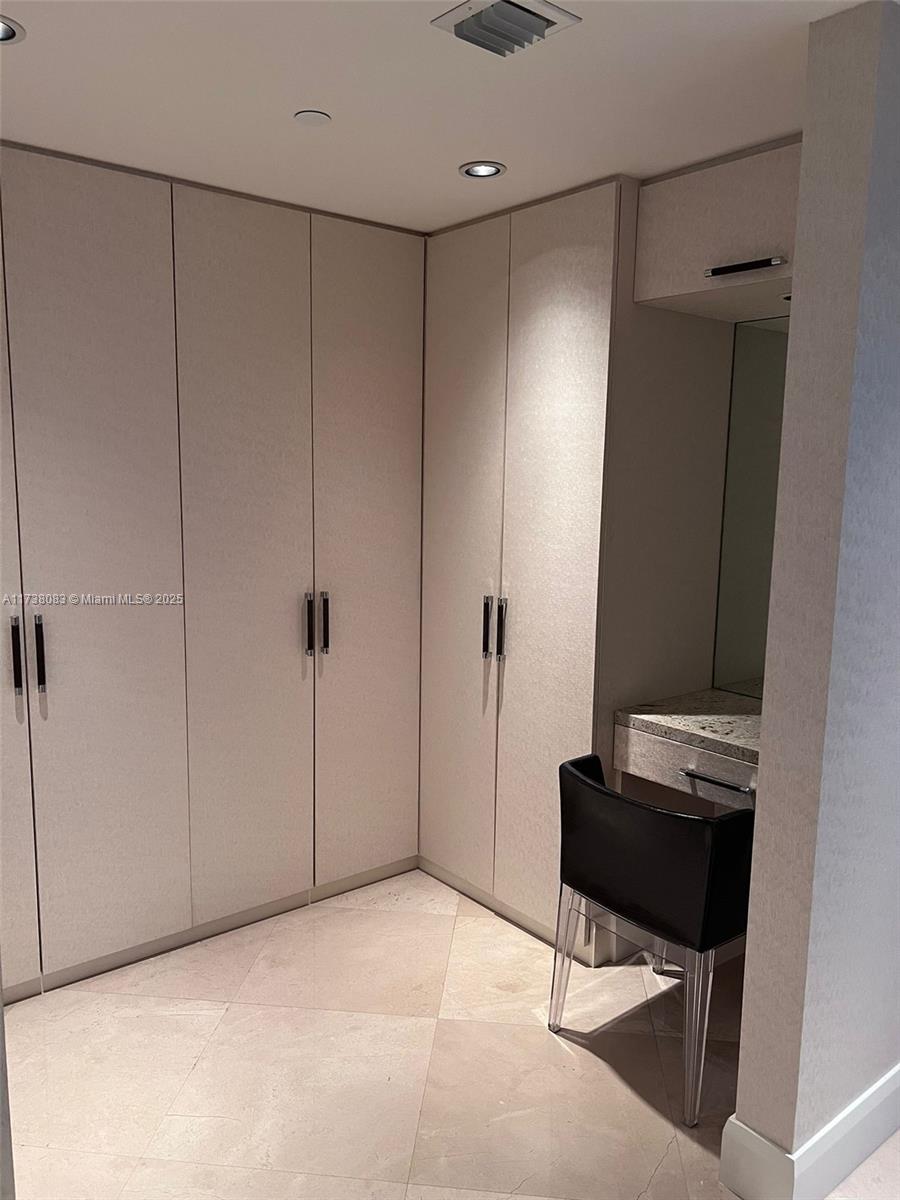 JADE OCEAN CONDO - Residential