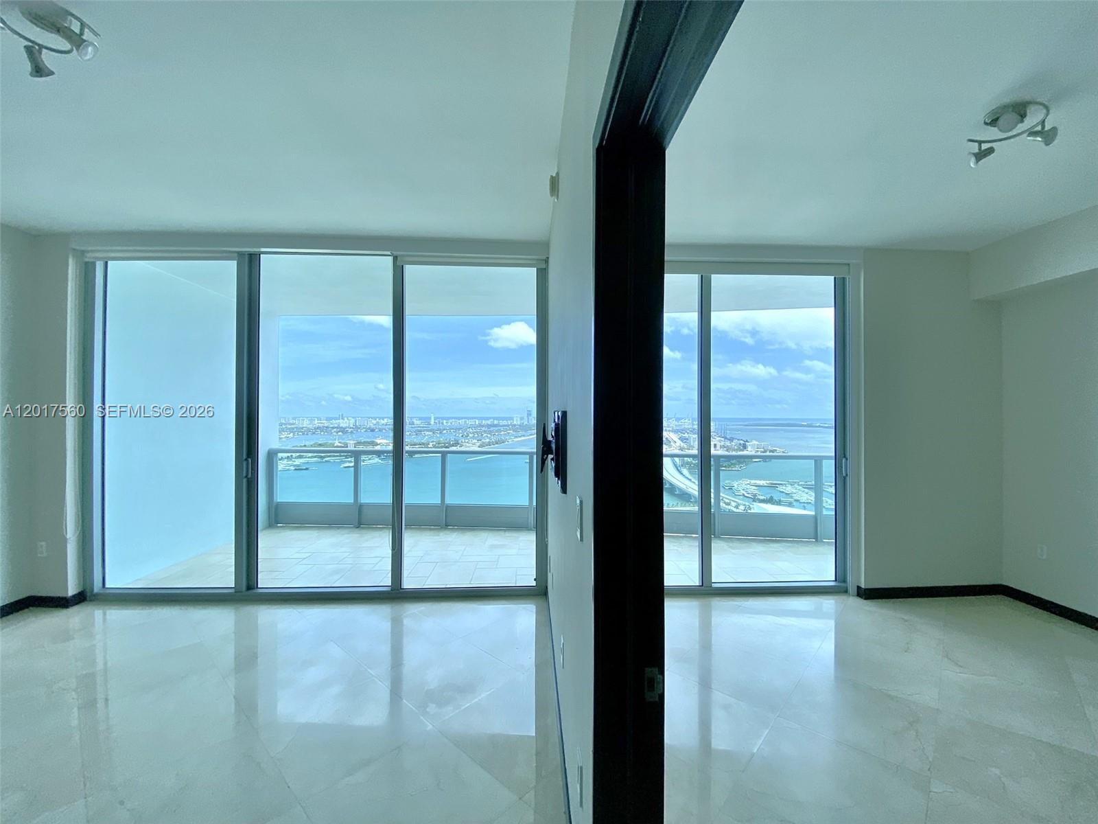 900 BISCAYNE BAY CONDO - Residential