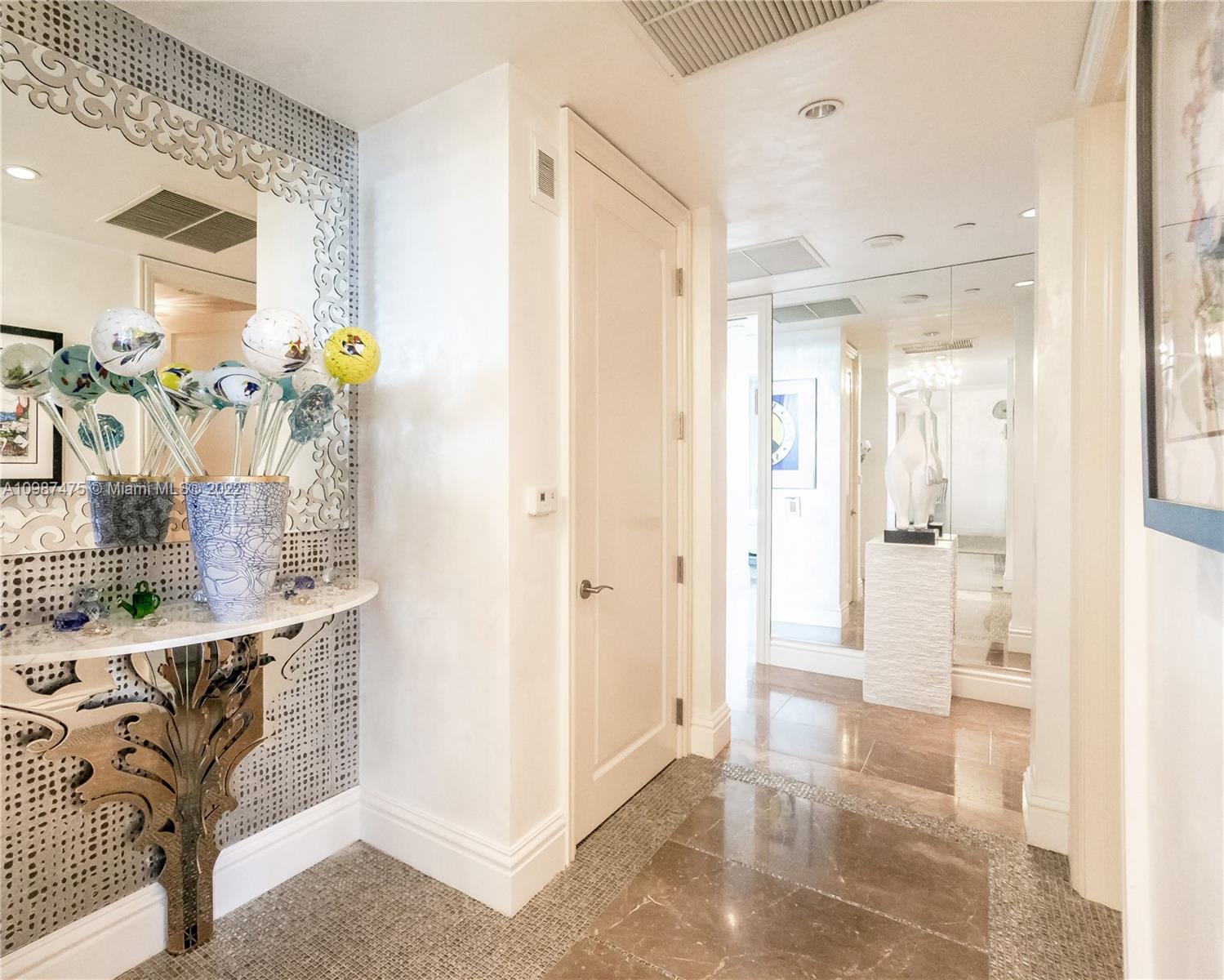 RITZ CARLTON BAL HARBOUR - Residential