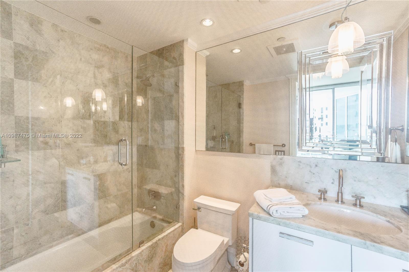 RITZ CARLTON BAL HARBOUR - Residential