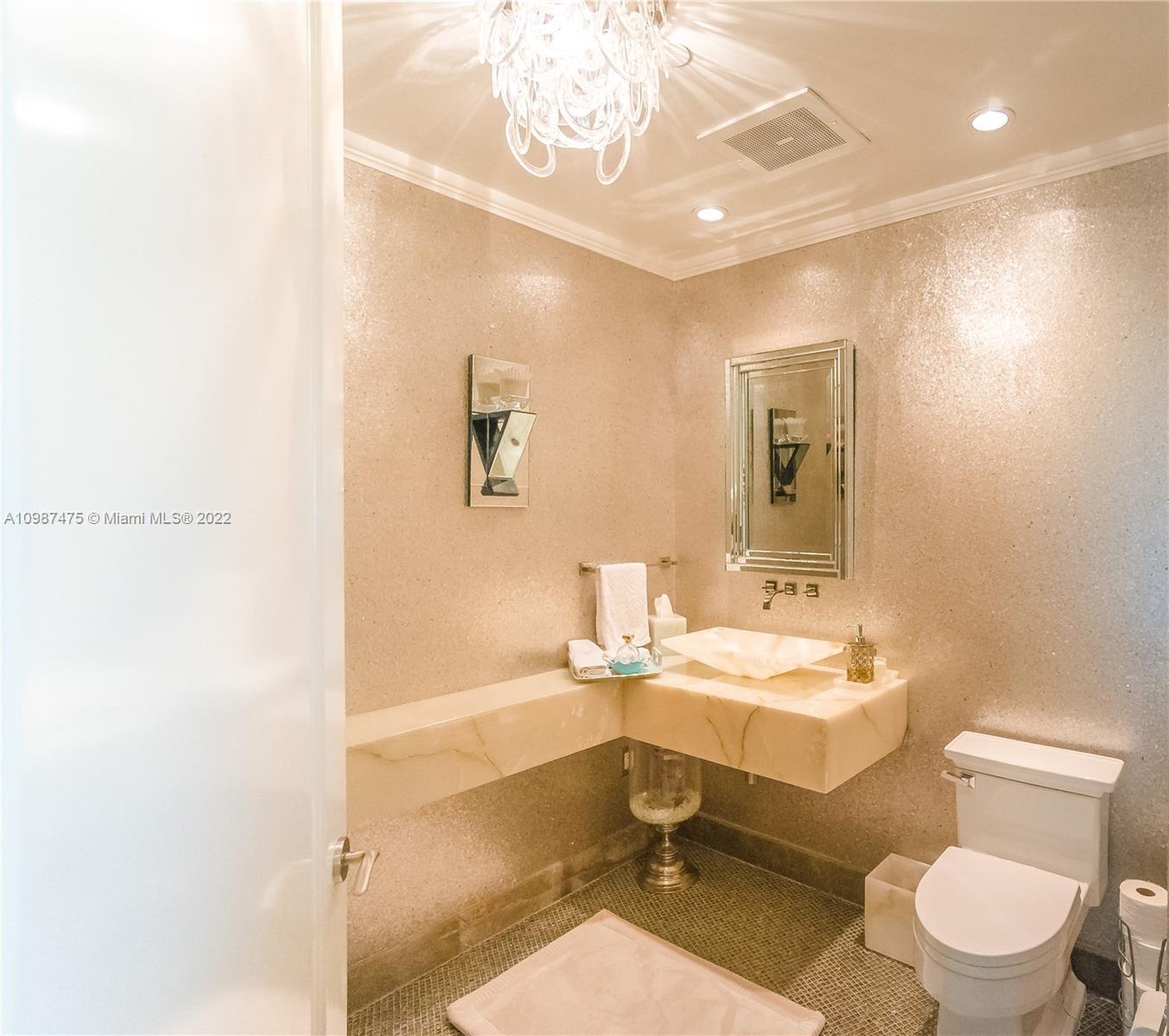 RITZ CARLTON BAL HARBOUR - Residential