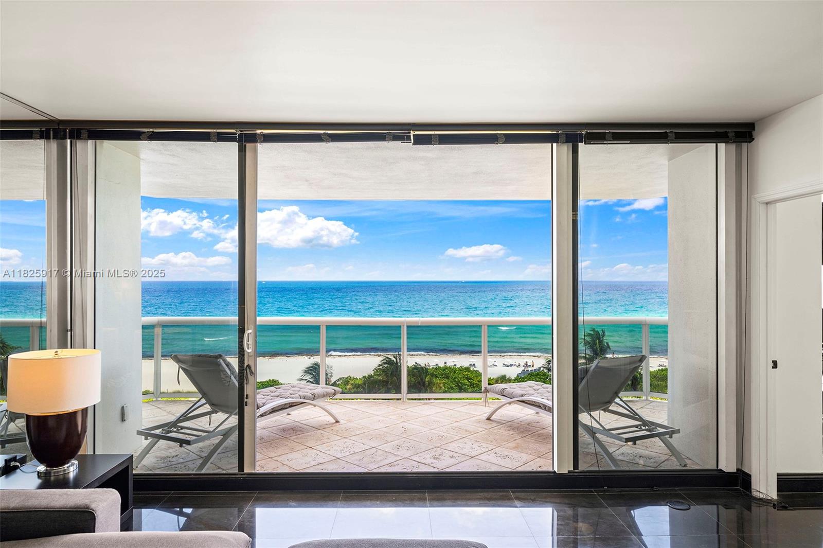 4779 Collins Ave 702