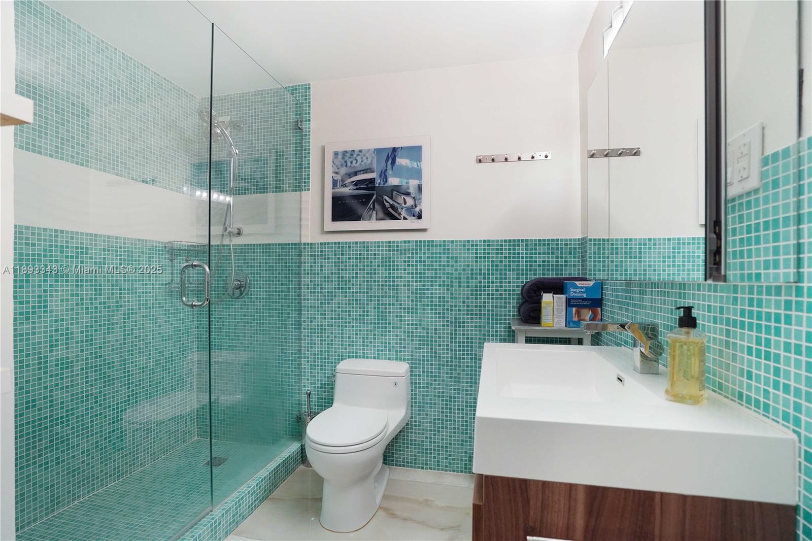 MIRADOR 1000 CONDO - Residential Lease