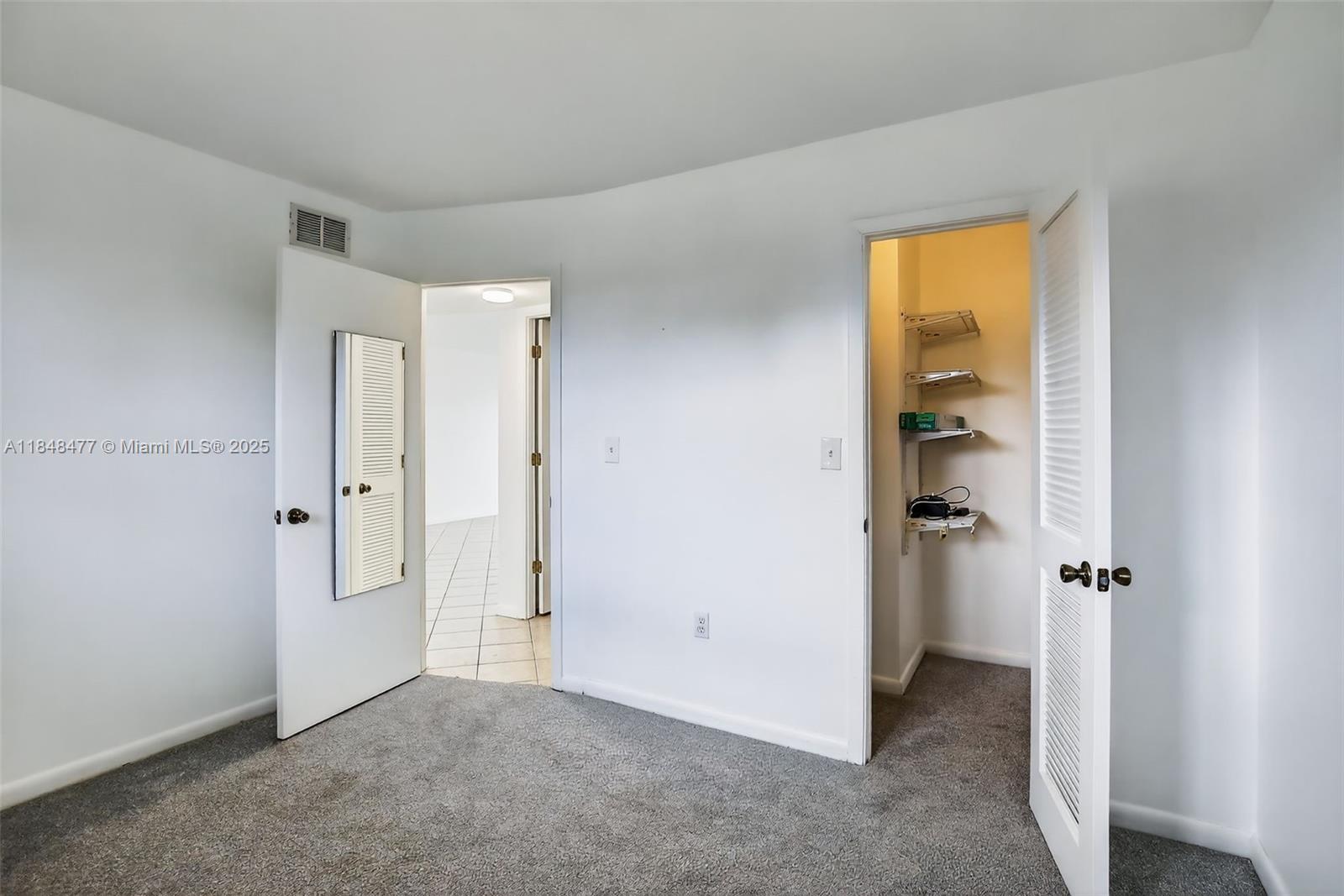 SUNRISE LAKES 73 CONDO - Residential