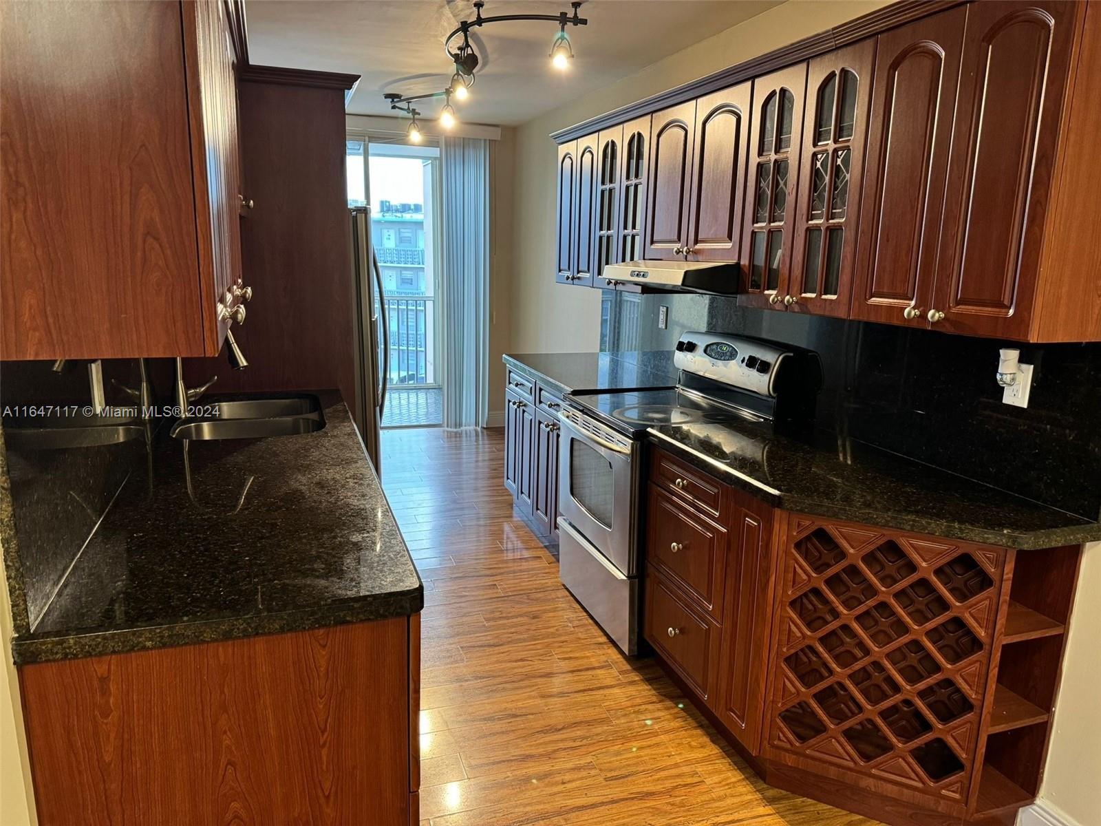 JADE WINDS GROUP ALLAMAND - Residential