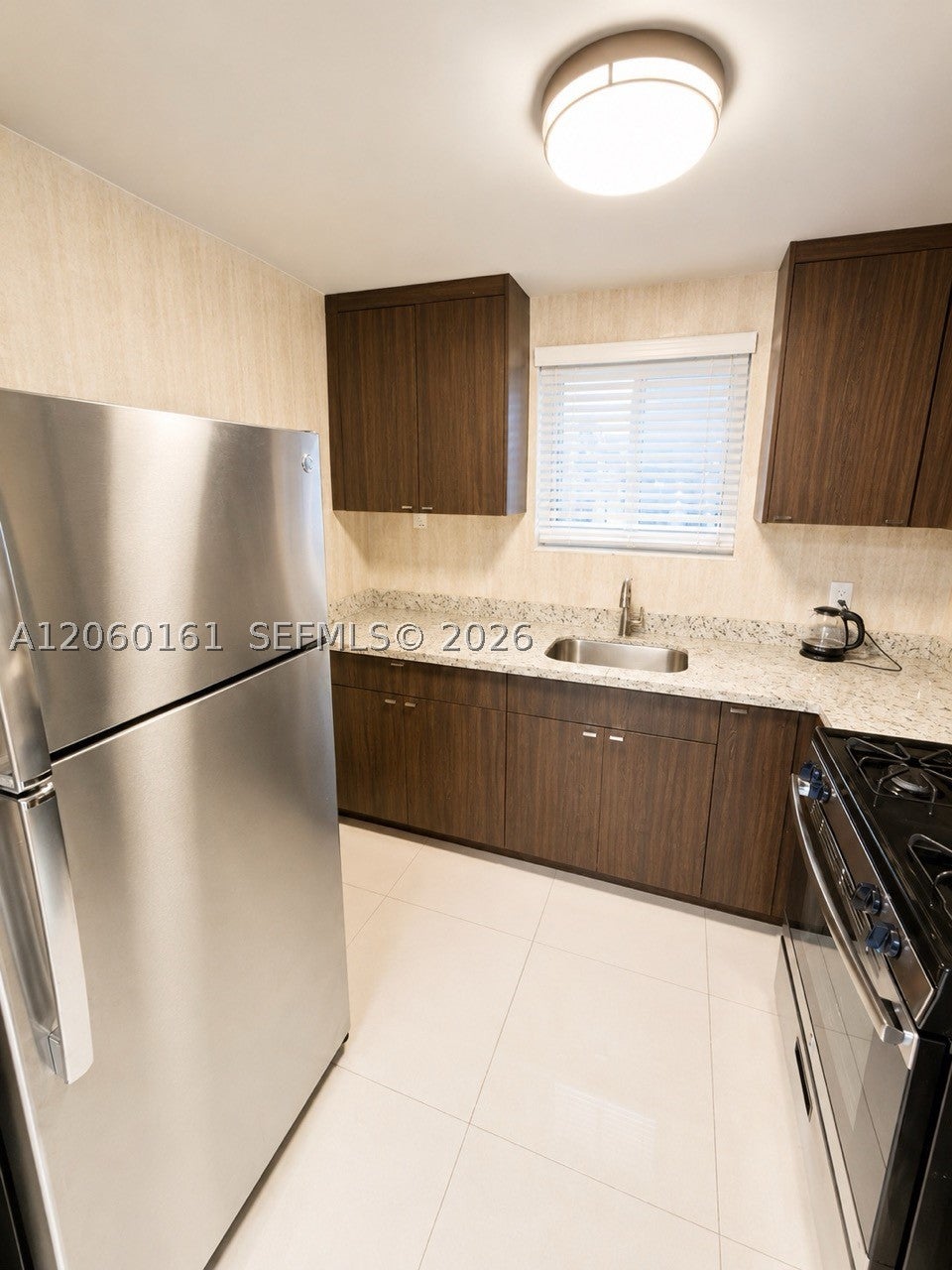 1025 94th St 12