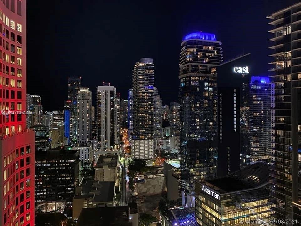 500 BRICKELL WEST CONDO - Residential