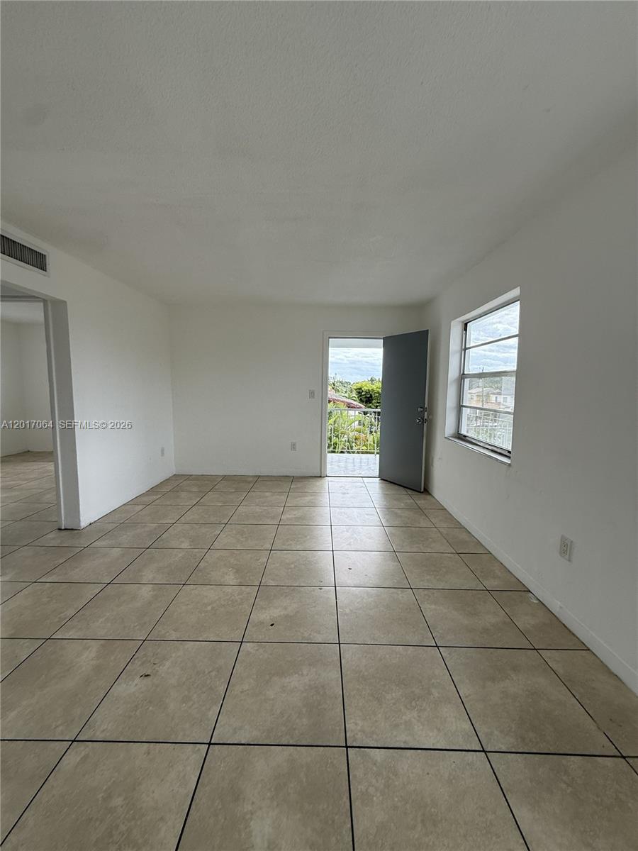 3100 W Flagler St 312