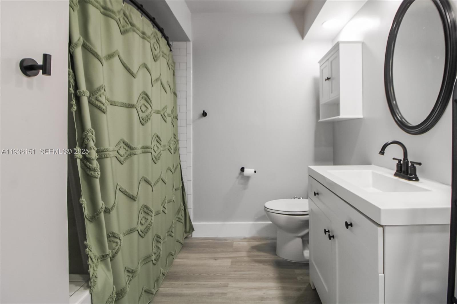 LAKES OF THE MEADOW PATIO - Residential