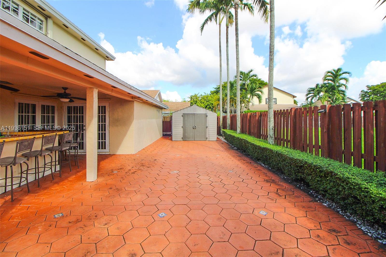 LAKES OF THE MEADOW PATIO - Residential