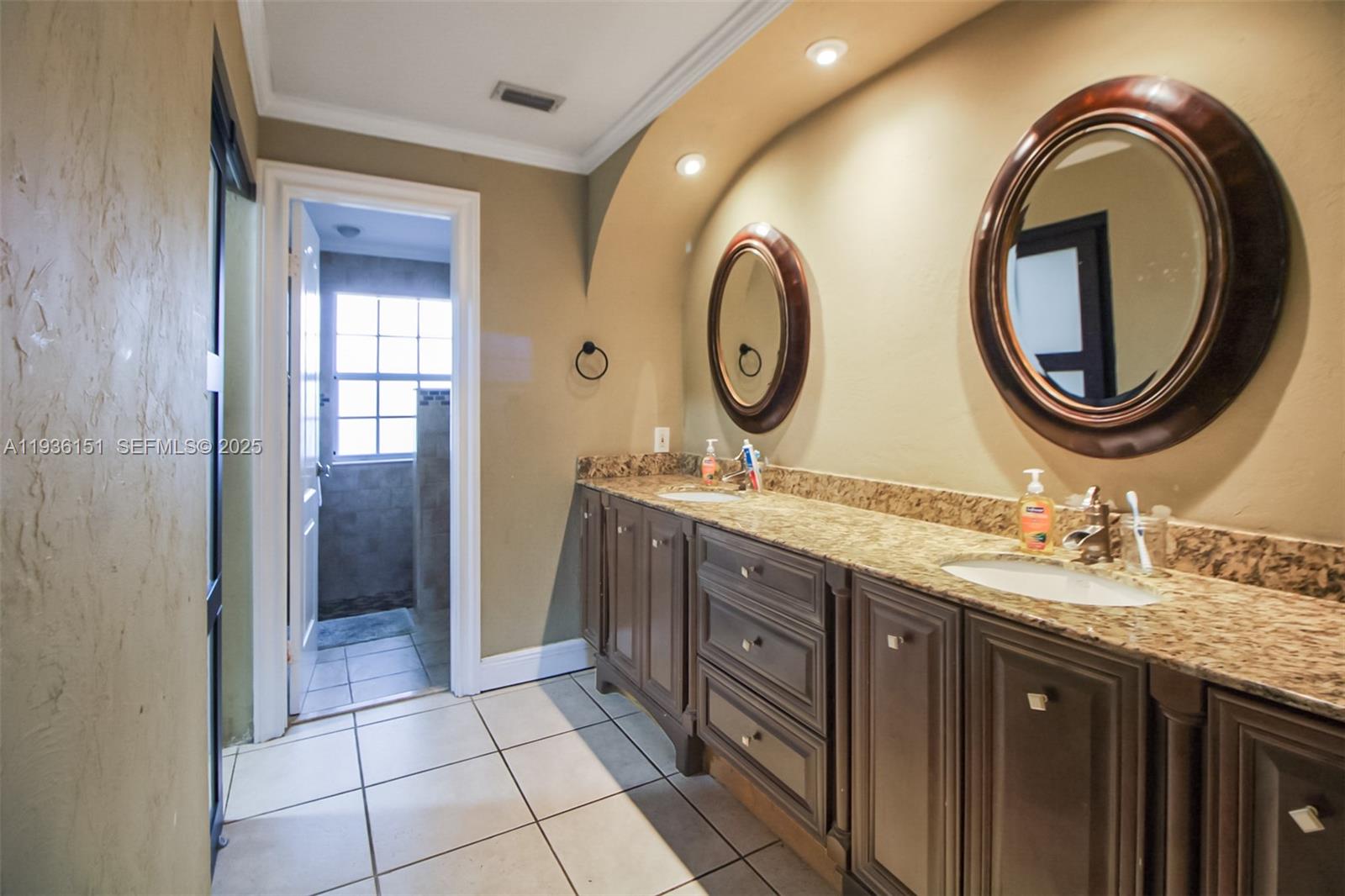 LAKES OF THE MEADOW PATIO - Residential