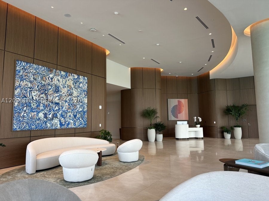 2411 Laguna Circle 509