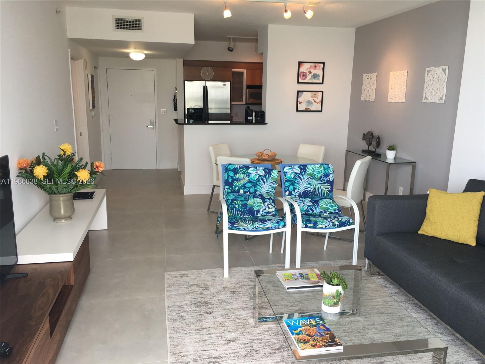 335 S Biscayne Blvd 3910