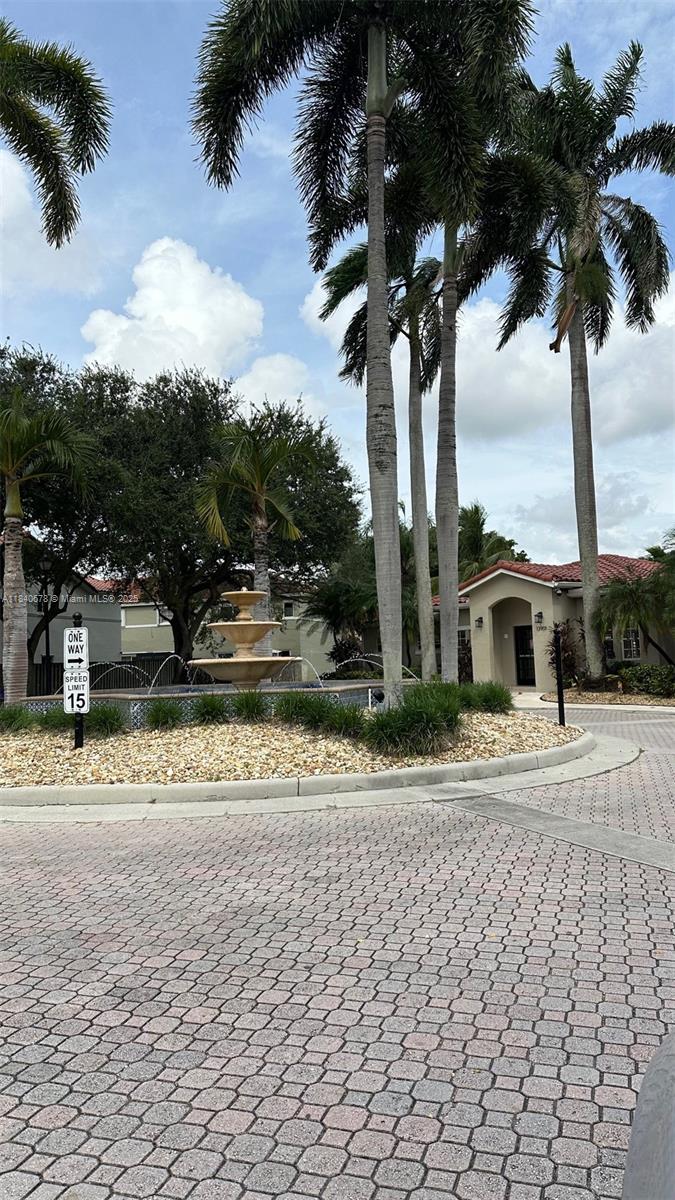 10269 SW SW 138 CT