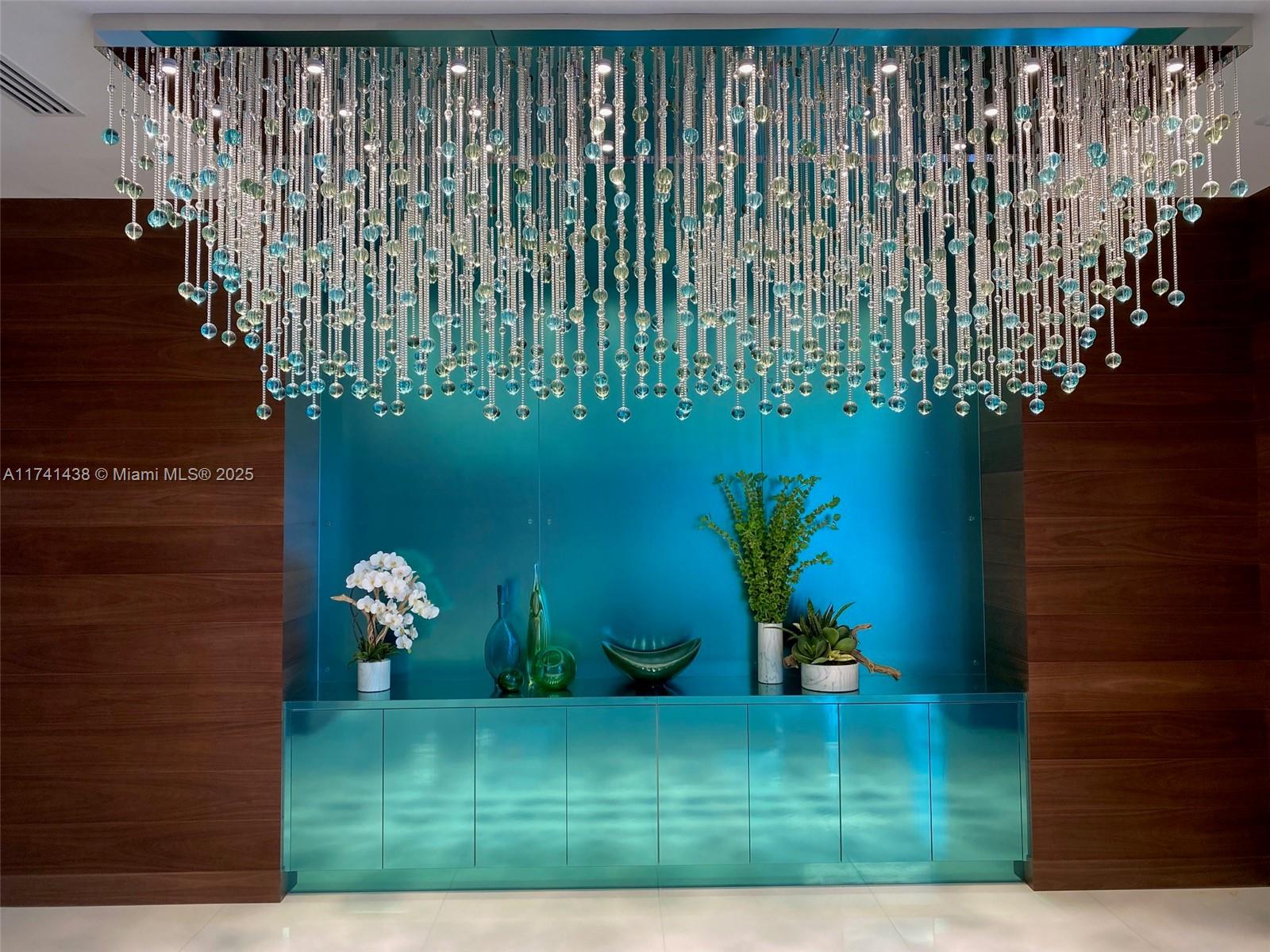 PARQUE TOWERS CONDO - Residential